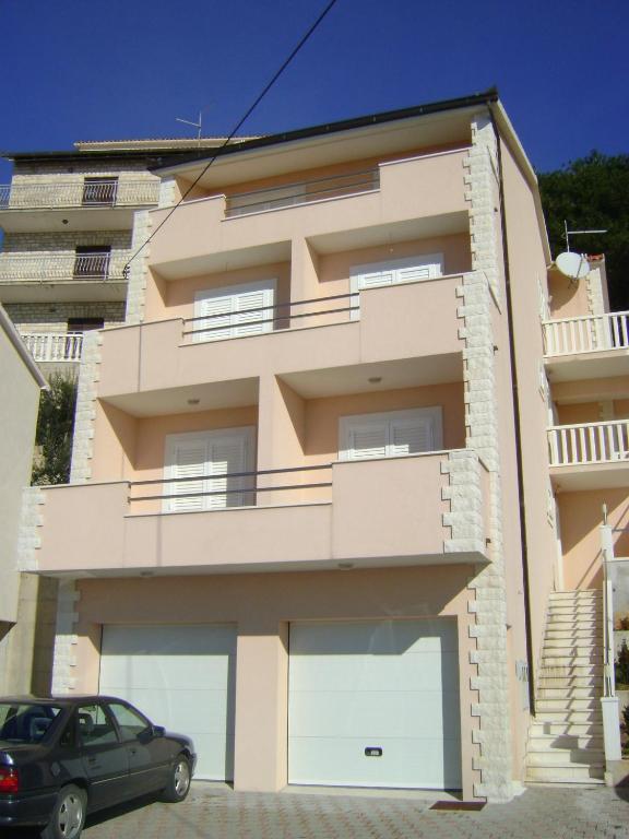 Apartments Maras 미미체 외부 사진
